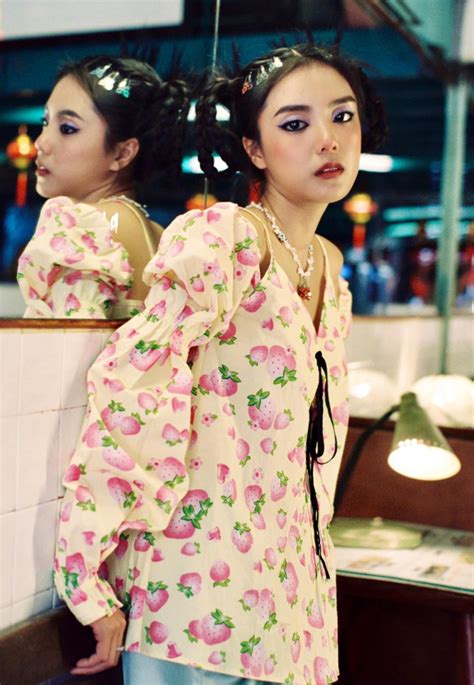 Li N T C H N Nhikolai Inh Show L M H N N I G V Tin N H N H Hot Boy Lai Nga Ngo I I