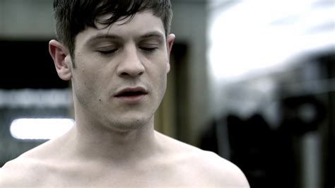 Auscaps Iwan Rheon Nude In Misfits Episode