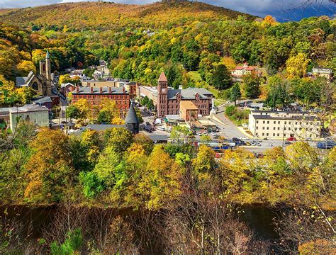 Cozy And Cute Small Towns You Must Visit In The Poconos Worldatlas