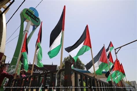 Pemasangan Bendera Palestina Di Sejumlah Tempat Di Gaza Sebagai Aksi