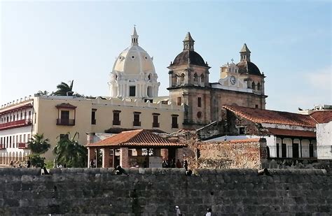 Cartagena De Indias La Ciudad Amurallada Cine Forum