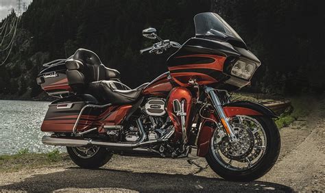 HARLEY DAVIDSON CVO Road Glide Ultra 2014 2015 Specs Performance