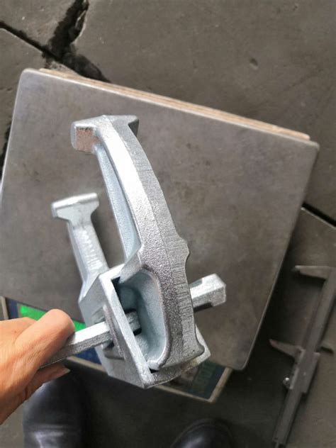 Scaffolding China Adjustable Casted Panel Clamp For Formwork