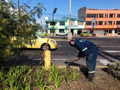 Empresa De Pasajeros Quito On Twitter RT Santiguarderas Trabajamos