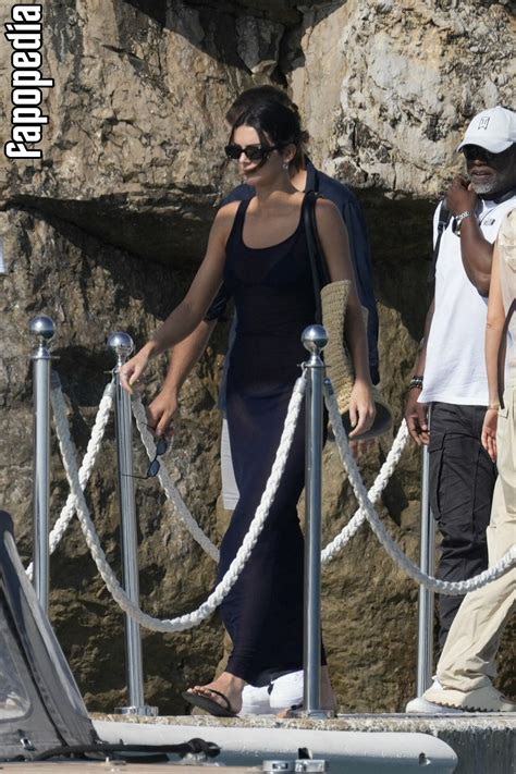 Kendall Jenner Nude Leaks Photo 912363 Fapopedia