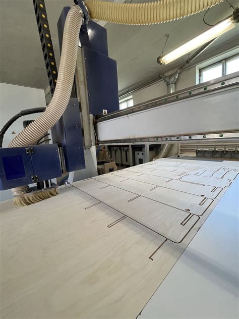 Frezowanie Ci Cie Cnc Ploter X Mm Sklejka Mdf P Yta Meblowa