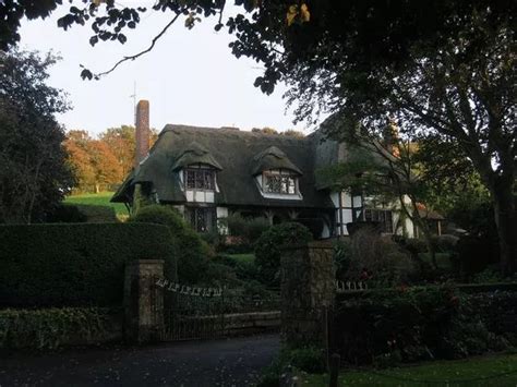 11 Sussex Villages So Beautiful Youll Want To Move There Straight Away