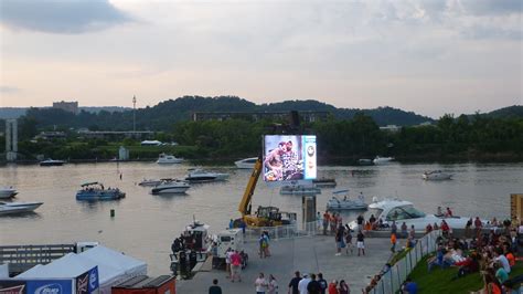 Mai Thai Wanderings: Riverbend Music Festival in Chattanooga, TN