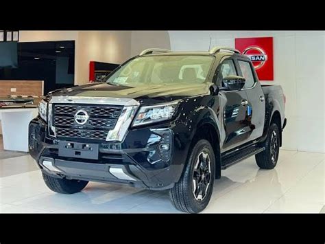 Nissan Navara Black Color Nissan Pickup Truck Seats Exterior