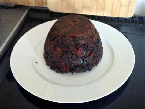 How To Make A Fruity And Moist Christmas Plum Pudding Delishably