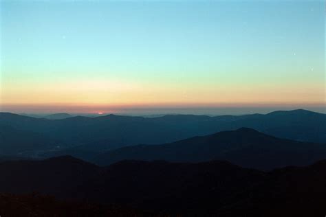 Hiking Brasstown Bald for Sunrise Photos - Travel by Grain