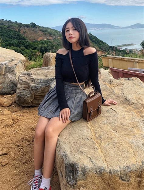 Gi M Kg Trong Ba Th Ng C G I L T X C Th Nh Hot Girl