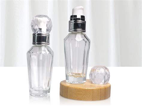 50ml 50 Ml Clear Cosmetic Glass Lotion Bottle With Silver Pump For