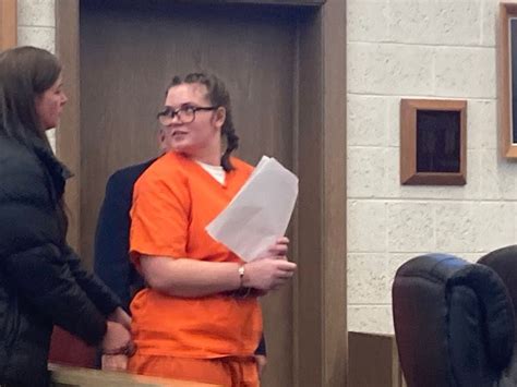 Michigan Mom Who Said Spongebob Told Her To Kill Daughter 3 Pleads Guilty To Murder