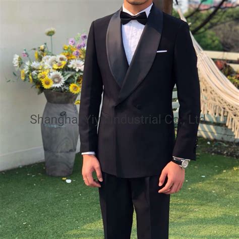 Custom Mtm Office Formal Business Men Suits Tuxedo Wedding Suit China