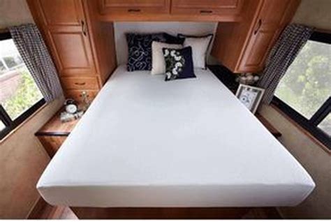 30 Cozy RV Bed Remodel Ideas On A Budget