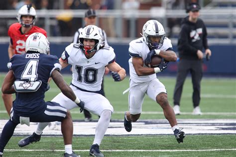 Uconn Futebol 2024 UCONN Football's New Uniforms — UNISWAG