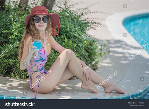 Beautiful Long Blonde Wavy Hair Style Stock Photo Shutterstock