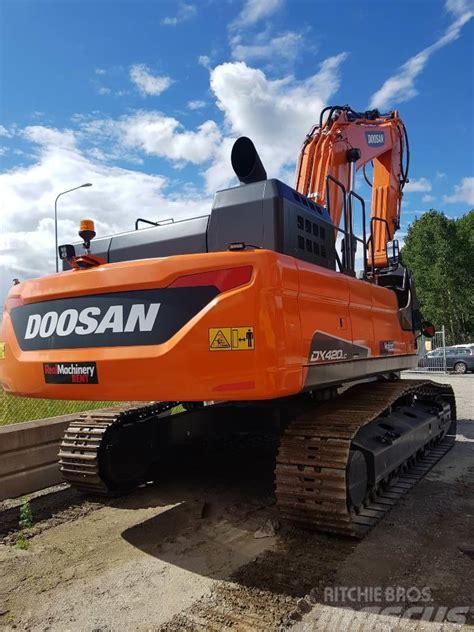 Doosan DX 420 LC 5 Uthyres 2019 Sweden Used Crawler Excavators