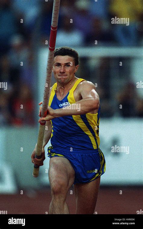 Sergei Bubka Pole Vault August Stock Photo Alamy