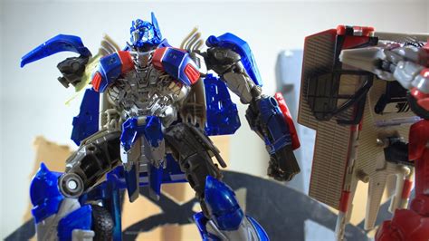 Optimus Vs Sentinel Stop Motion Youtube