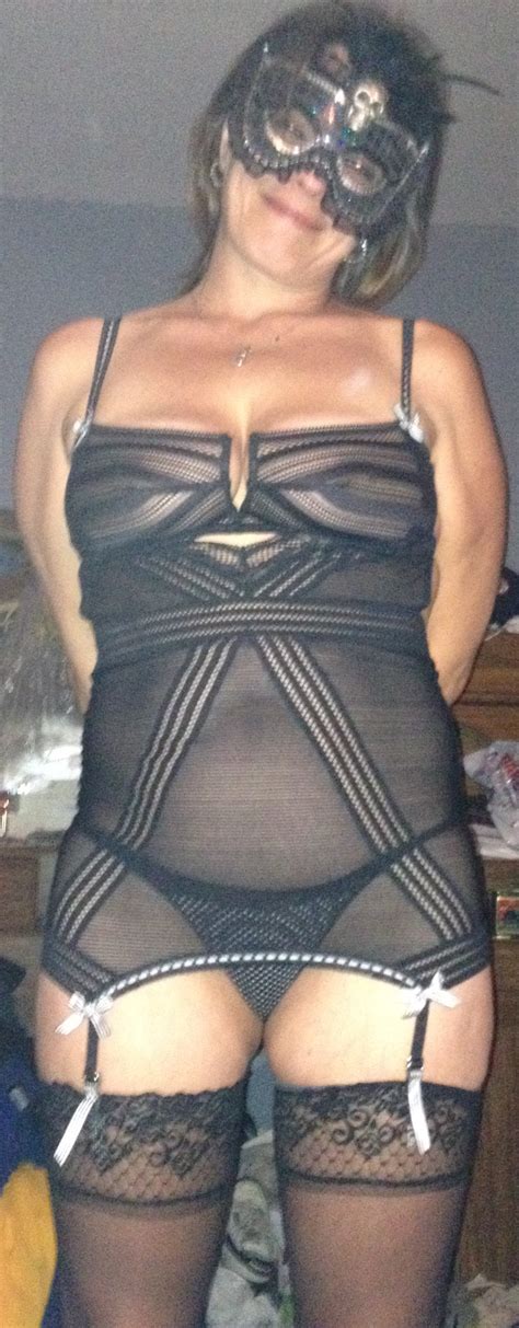 Masked Milf Porn Pic