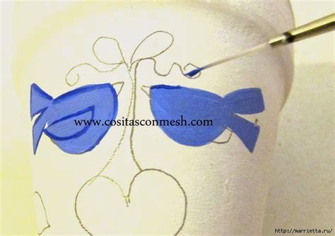 Роспись глиняного цветочного горшочка