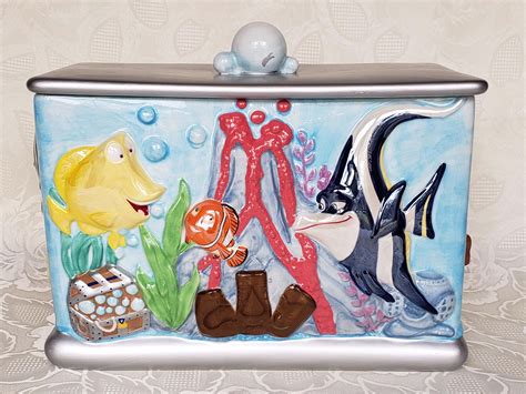 Disney Finding Nemo Aquarium Cookie Jar Aunt Gladys' Attic Serstyle Vintage