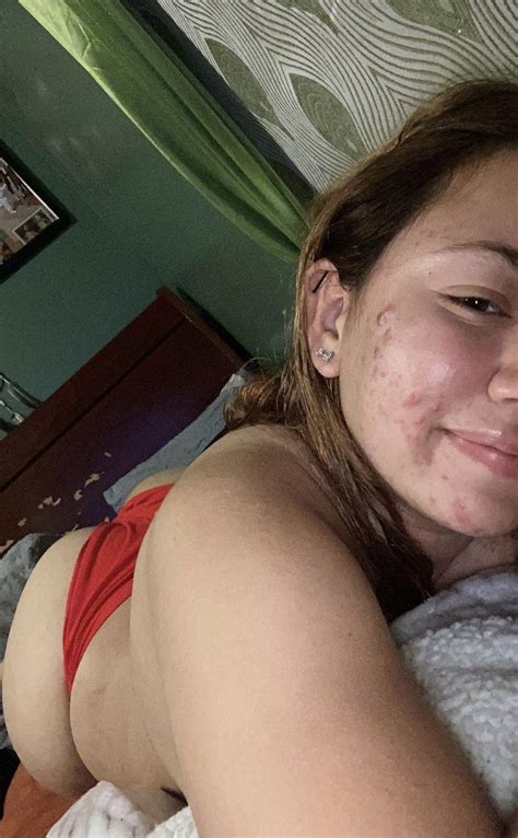 Chubby College Whore IMG Porn Pic