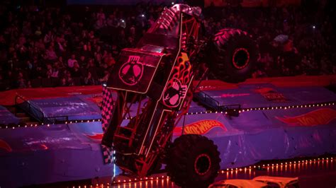 Bone Shaker Monster Truck Hot Wheels Monster Trucks Live