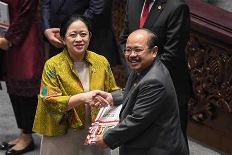 Puan Kritik Anggota Dpr Sering Absen Rapat Dan Marah Marah Kita Ini