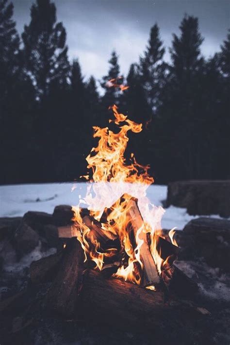 aesthetic Fire Photography, Camping Photography, Tumblr Wallpaper, Wallpaper Backgrounds ...