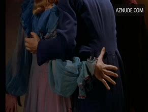 FRANCOISE PASCAL Nude AZNude