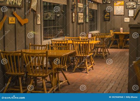 Cracker Barrel Restaurant Indoor Social Distanced Tables And Chairs