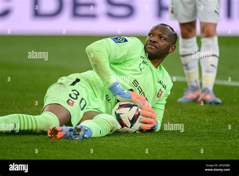 Paris France Th Mar Rennes Goalkeeper Steve Mandanda In