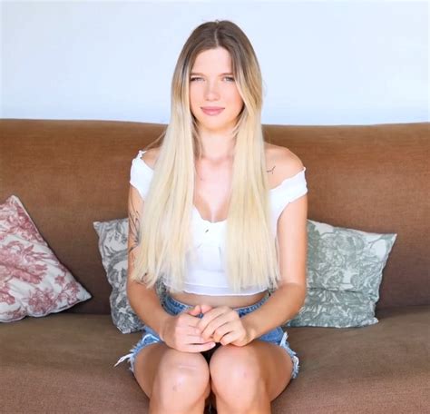 Stacey Angel Blonde With Big Boobs Showed Her Talents At The Casting Of The Film FullHD 1080p