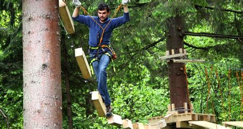 Мотузковий парк в Карпатах «Ведмежа Лазанка», найбільший в Україні ...