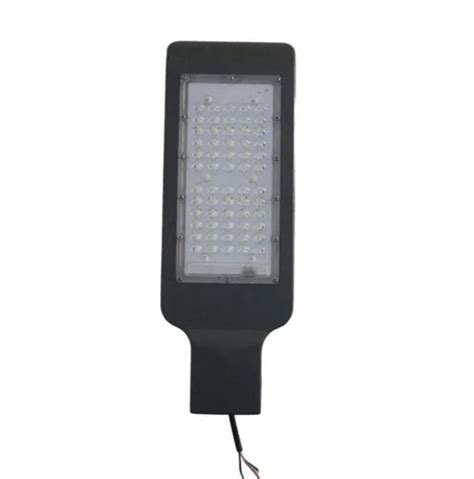 Warm White RoHS 100w Led Street Light Plastic At Rs 1200 Piece In New