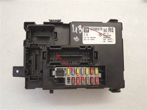 Opel Meriva B Sicherungskasten Fuse Box BCM 113406374 ZV Gebraucht