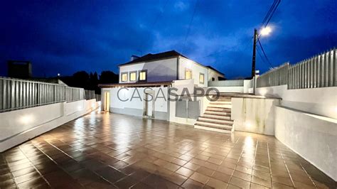 Casa 4 habitación 1 hab auxiliar Venta 427 500 en Sesimbra