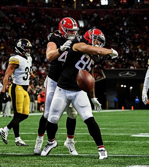 Atlanta Falcons on Twitter: "📸 vs 🎥"