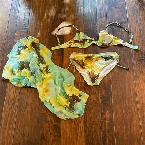 Maryan Mehlhorn Swim Beautiful Maryan Mehlhorn Bikini With Matching Sarong Poshmark
