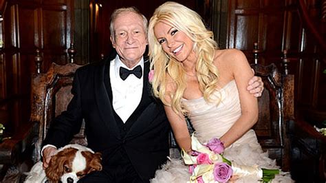 Crystal Harris Wore A Pink Romona Keveza Gown To Marry Hugh Hefner Photos