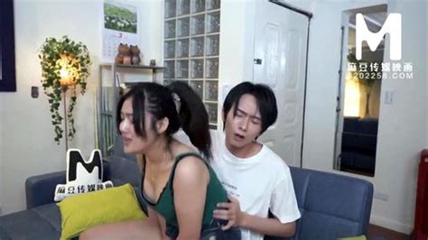 Watch 国产麻豆传媒作品 边打游戏边打炮 免费观看 Fps Asian Amateur Porn SpankBang