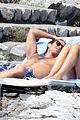 Gwyneth Paltrow Boyfriend Brad Falchuk Look Cozy Cute On Vacation