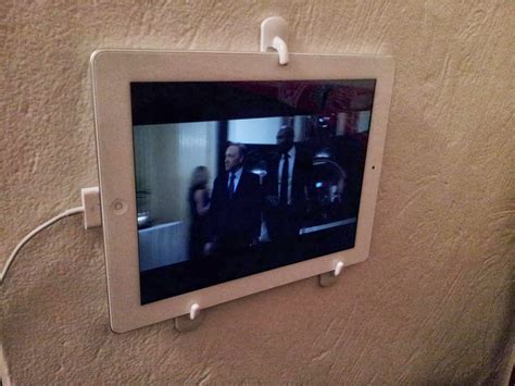 Life Pro Tips: DIY Tablet Wall Mount