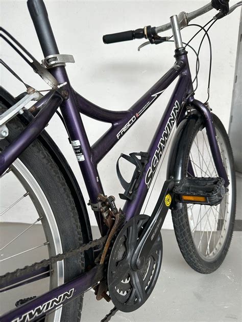 SCHWINN HYBRID BIKE (26 inch), Sports Equipment, Bicycles & Parts ...