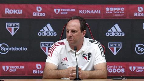 Vídeo Confira a entrevista de Rogério Ceni após a vitória do São Paulo