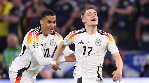 L Allemagne C L Bre Un D But De R Ve Au Championnat D Europe Contre L