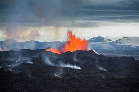 Hintergrundbilder Vulkan Lava Hraun Vulkanausbruch Eldgos B R